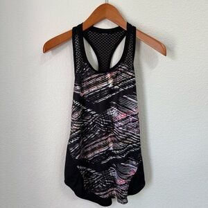 Reebok Black and Colorful Patterned Sport Tank Top Women’s Size Small